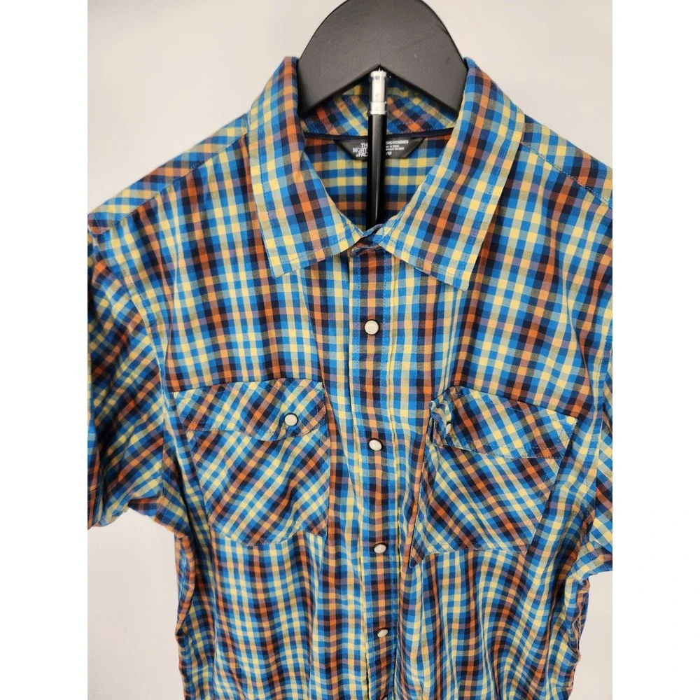 The North Face Mens Plaid Short Sleeve Button Up Shirt Blue Yellow CEY4 Medium